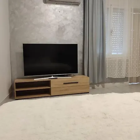 Apartment Little Paradise *