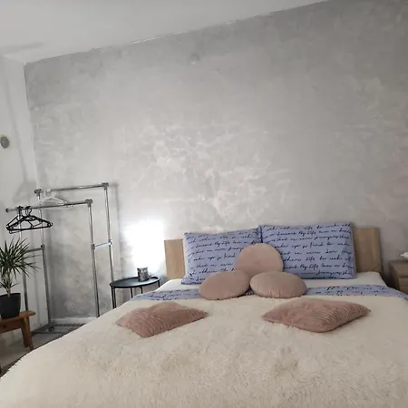 Little Paradise Apartment Pula