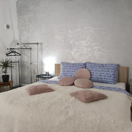 Apartment Little Paradise Pula